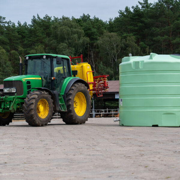Zbiornik jednopłaszczowy na nawozy płynne RSM 22000l z zaworem 2" Kingspan AgriMaster S NISKI